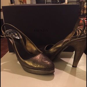 Prada bronze sling backs gently worn