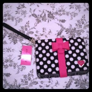 Betsey Johnson iPad cover or tablet