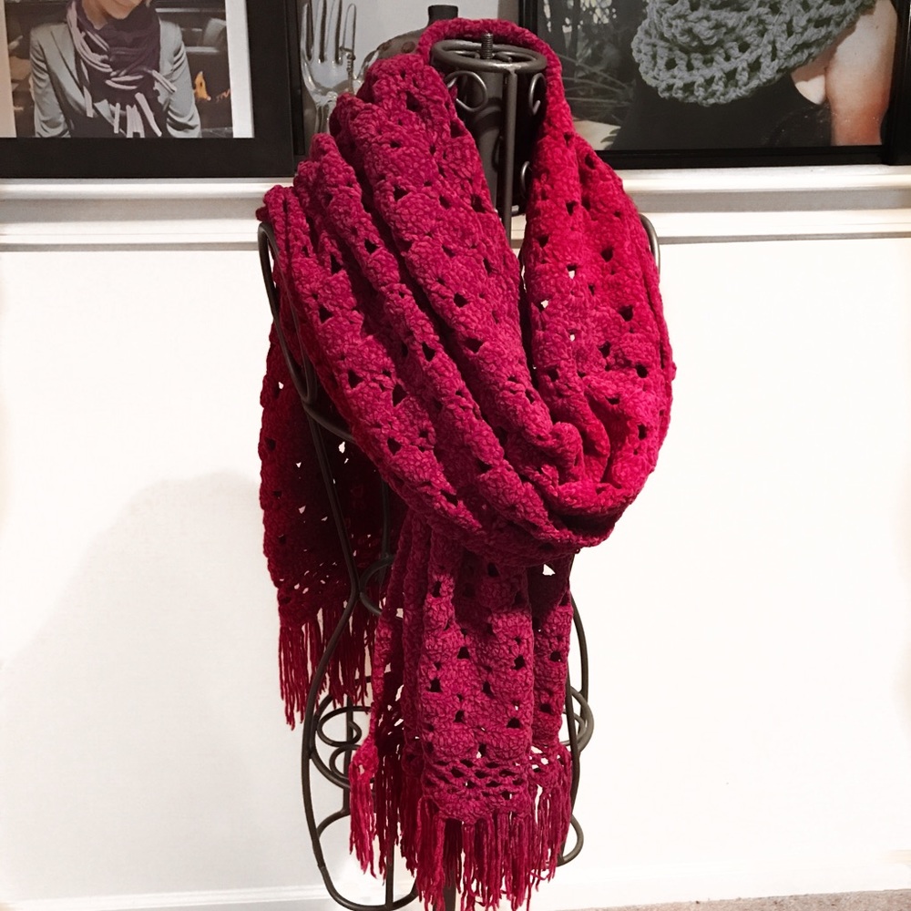 Fuchsia Knit Scarf