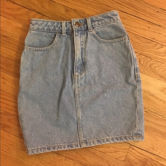 High waisted denim skirt