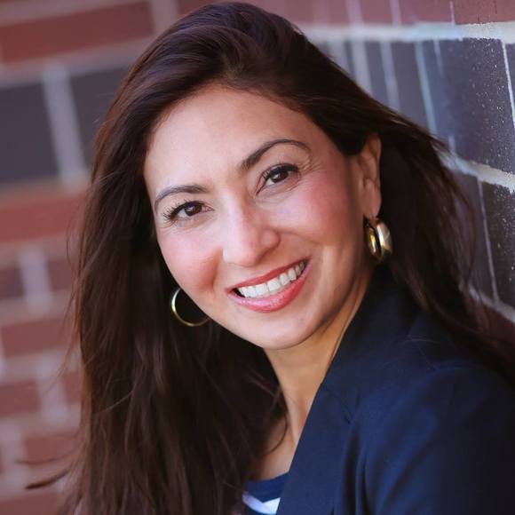 Meet your Posher, Celia