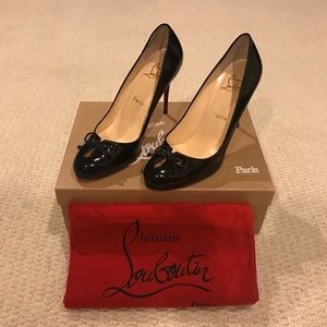 🚫 FOR KRISTY🚫 Christian Louboutin 100 Black 37