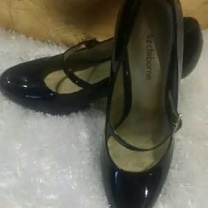 Black Mary Jane shoes
