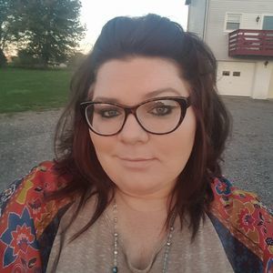 Meet your Posher, Kelli