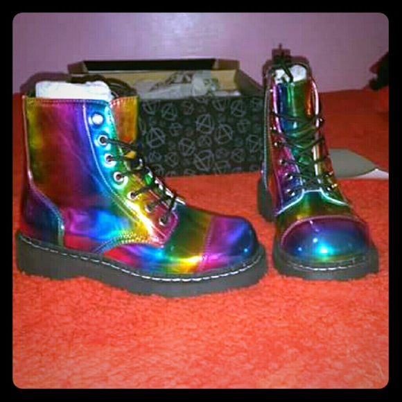 T.U.K Tuk rainbow chrome Combat Boots size 6
