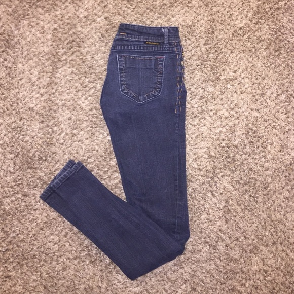 Dark skinny jeans/jeggings