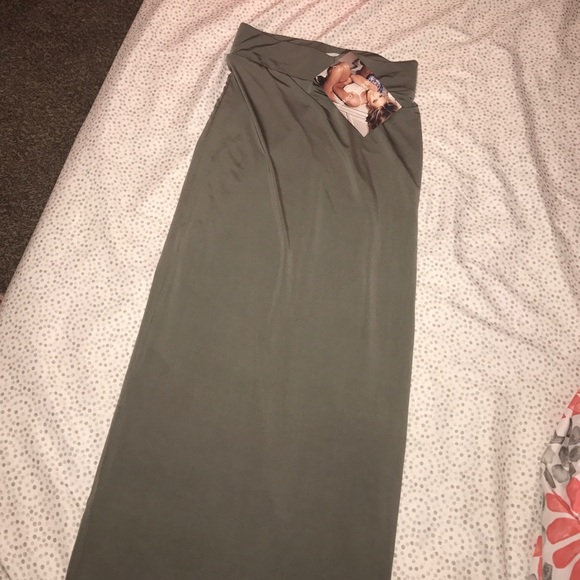 Naked wardrobe midi skirt