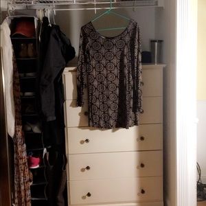 Cute dress!