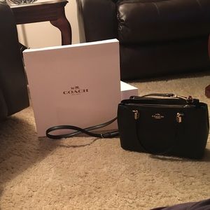 AUTHENTIC LEATHER COACH BAG