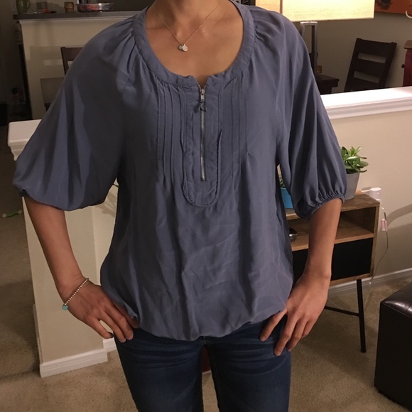 Silk blouse - Picture 1 of 4