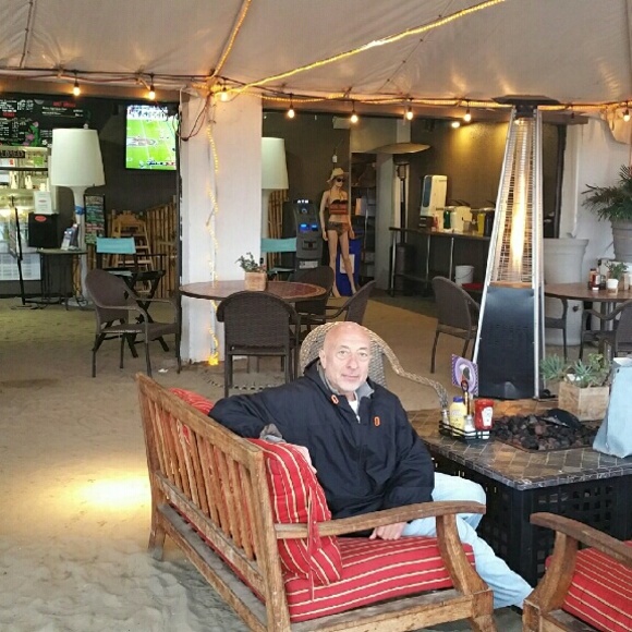 Meet your Posher, Alexshuk102@gmail.com - Picture 2 of 2