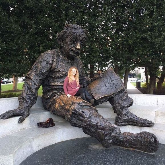 Meet your Posher, Cj