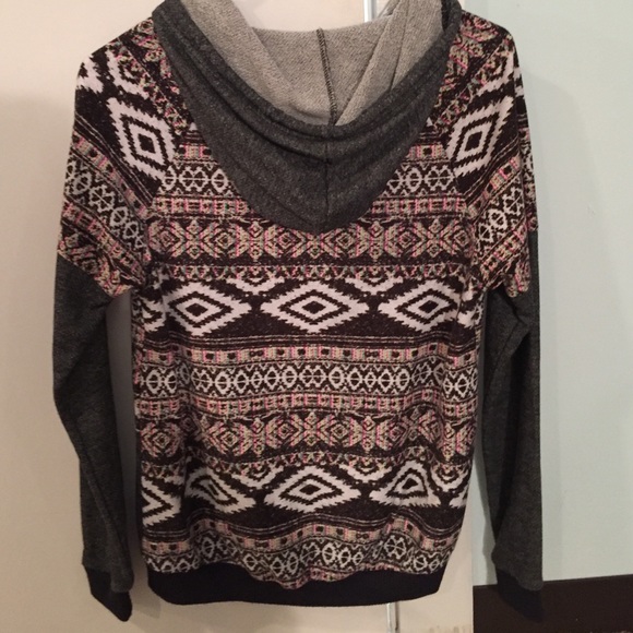 Selling it for $10 - Picture 2 of 3