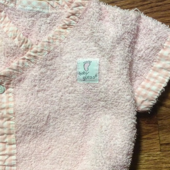 Baby guess Teri cloth coverup - Picture 3 of 3
