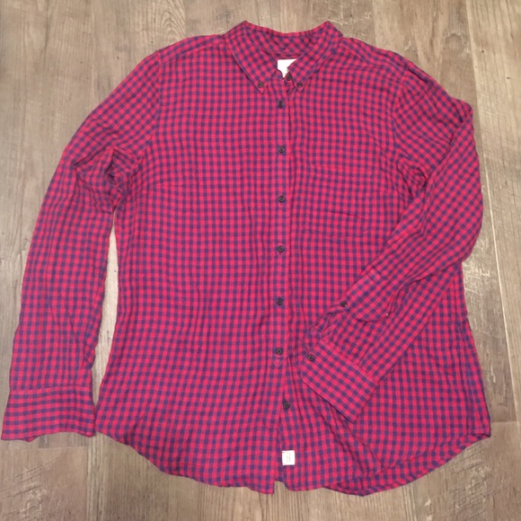 Gap Shrunken Boyfriend Flannel Button Down