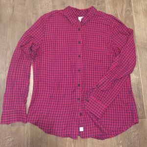 Gap Shrunken Boyfriend Flannel Button Down
