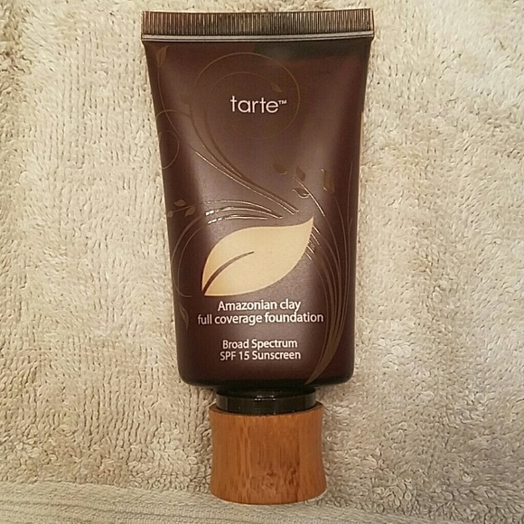 Tarte Amazonian clay full coverage foundation