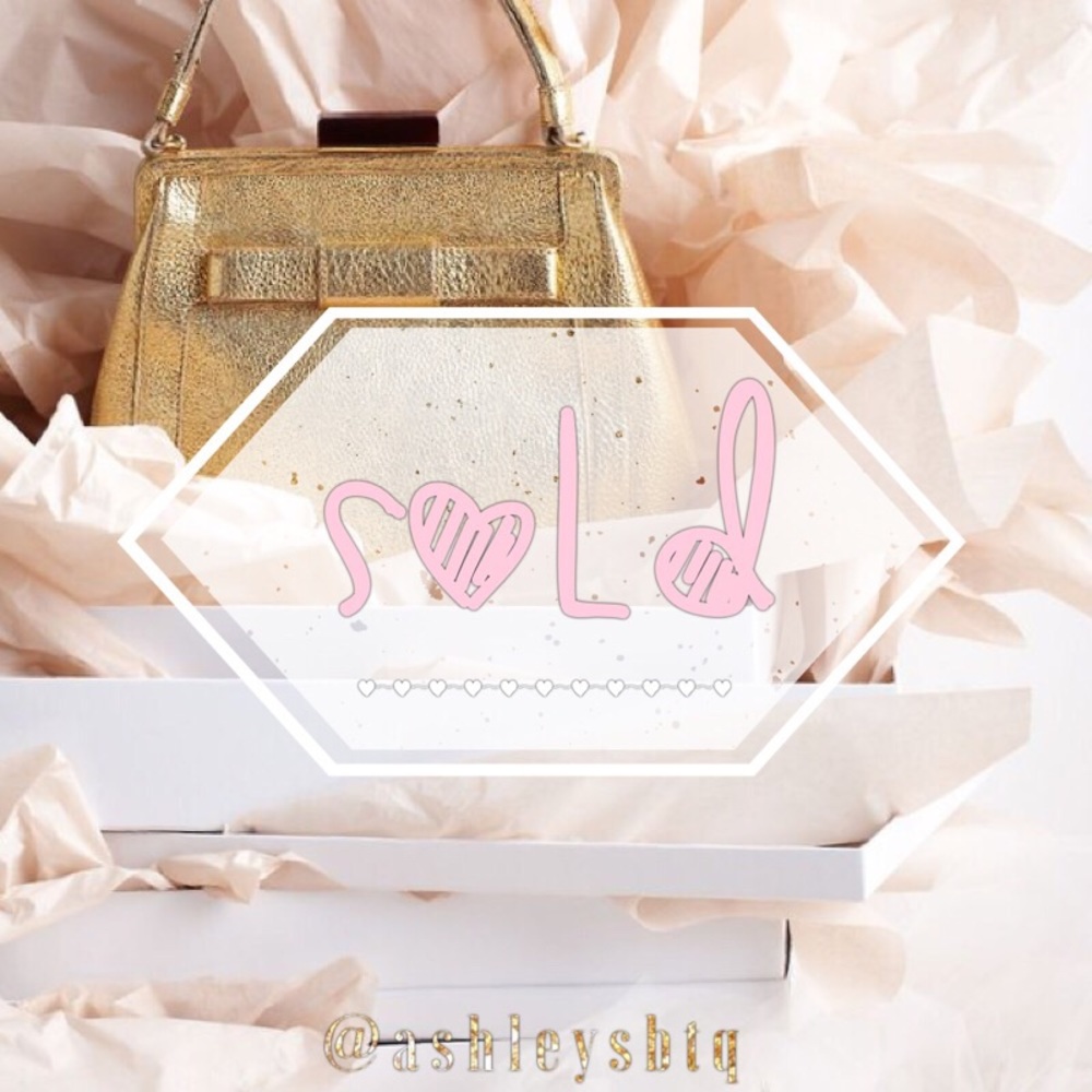 Everything below sold💖