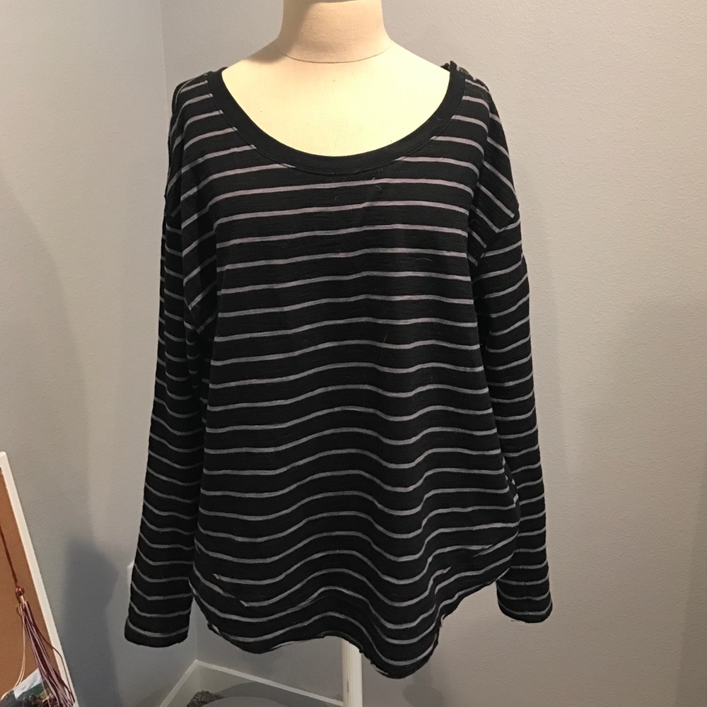FREE PEOPLE STRIPED TOP