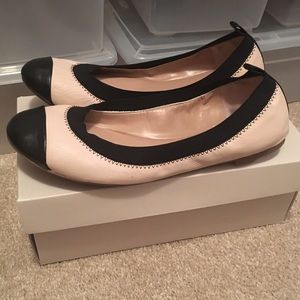 Banana Republic Aida Flats - size 9