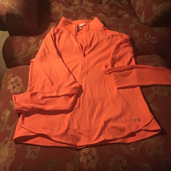 Under Armour cold gear pull over