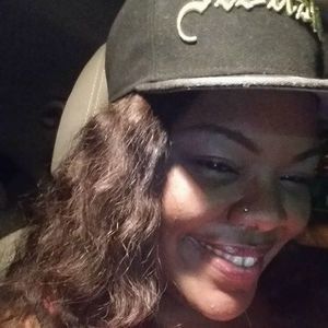 Meet your Posher, Faith