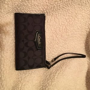 AUTHENTIC COACH WRISTLET