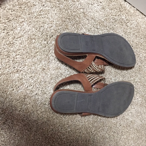 Selling for $10 - Picture 2 of 3