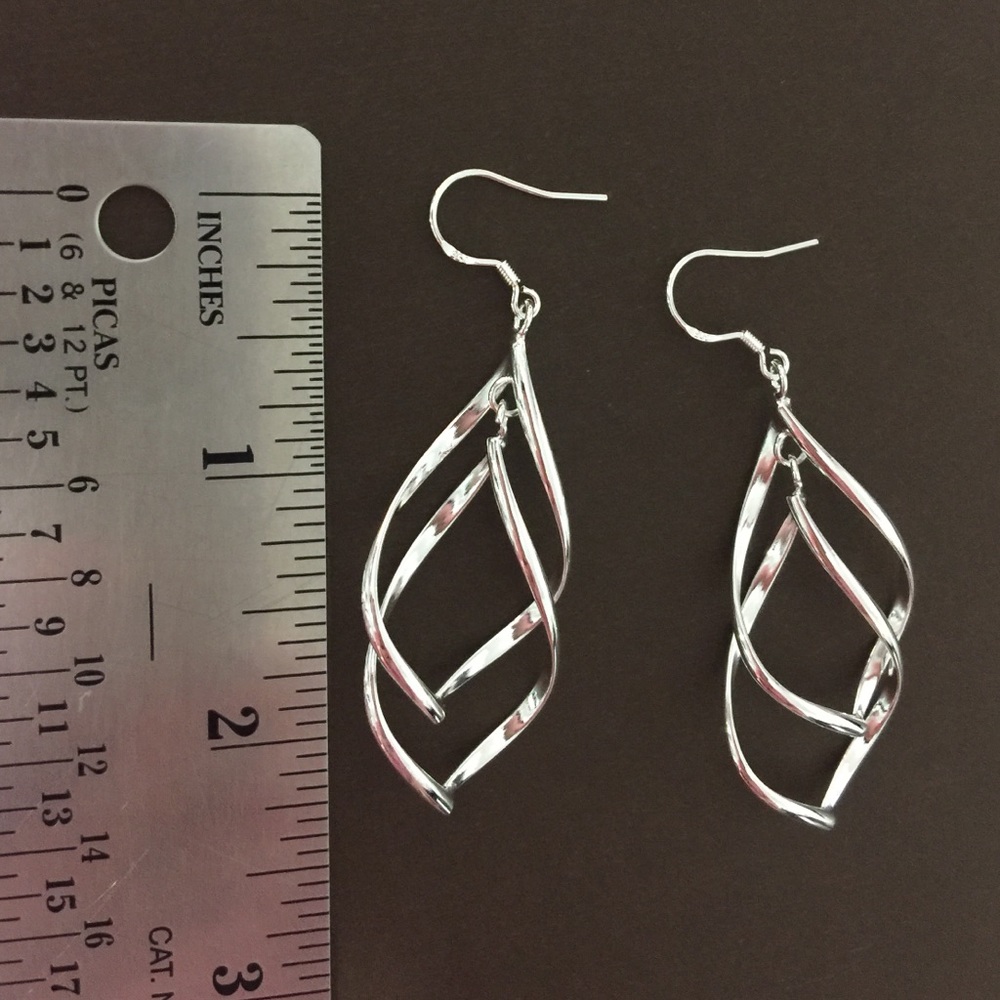 Stamped 925 Silver dangle earrings G2