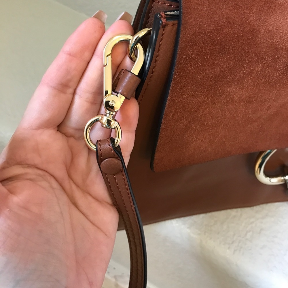 Chloe Faye Medium Flap Shoulder Bag - Picture 7 of 8
