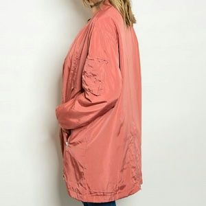 S & M LEFT 🎉HP🎉SUPER CHIC CORAL LONGLINE BOMBER