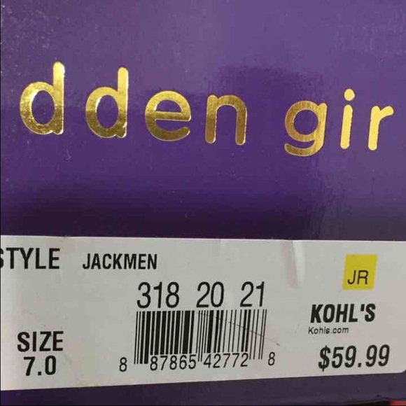 NEW Madden Girl Plaid Red Black Womens Boots Sz 7 - Picture 7 of 7