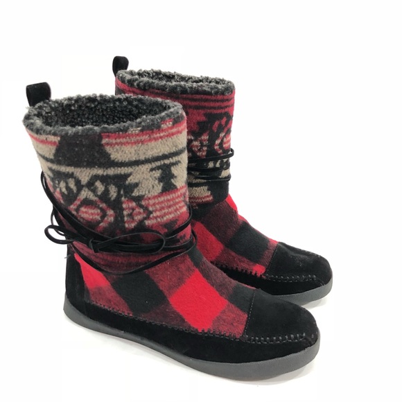 NEW Madden Girl Plaid Red Black Womens Boots Sz 7 - Picture 2 of 7