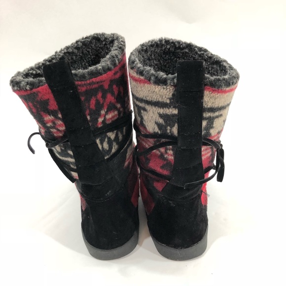 NEW Madden Girl Plaid Red Black Womens Boots Sz 7 - Picture 4 of 7
