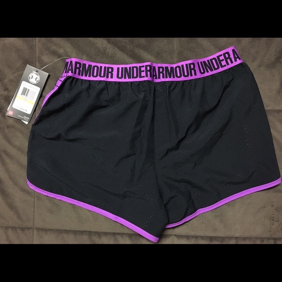 Under Armour shorts - Picture 2 of 3