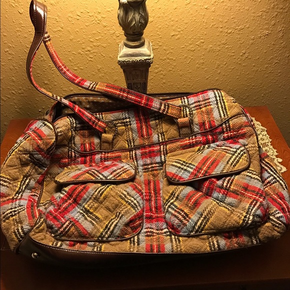 Vera Bradley overnight bag