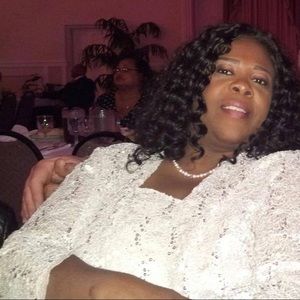 Meet your Posher, Pamela