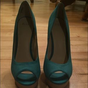 Elle Open Toed heels