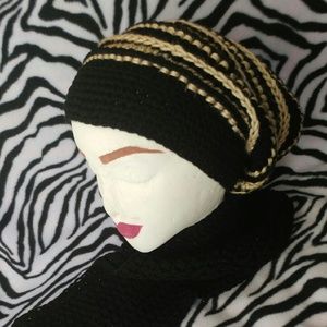 Handmade crochet slouchy beanie +free scarf