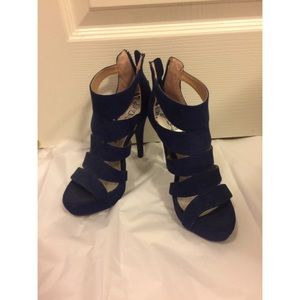 Velvet High-heels
