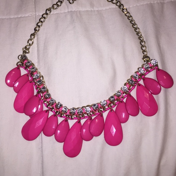 Francesca's necklace