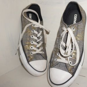 Converse! Black and Gold!