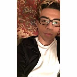 Meet your Posher, Junior