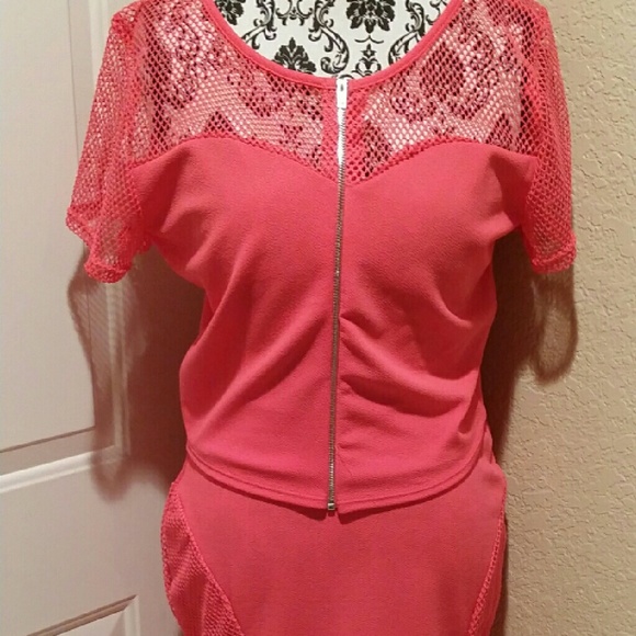 πHP2π Pencil Fitted Skirt - Picture 4 of 4