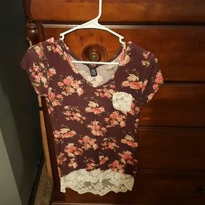 Rue 21 short sleeve lace floral shirt