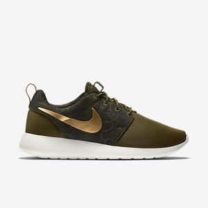 Roshe One Print Militia Green