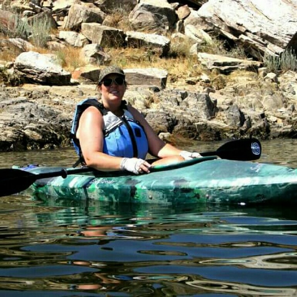 Meet your Posher, Kelly - Picture 2 of 4