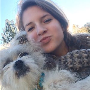 Meet your Posher, Holly