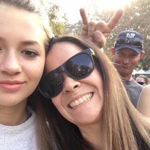 Meet your Posher, Marina