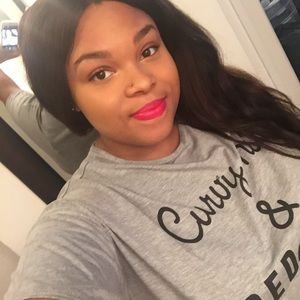 Meet your Posher, Jasmine